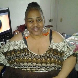 Meet your Posher, Latisha